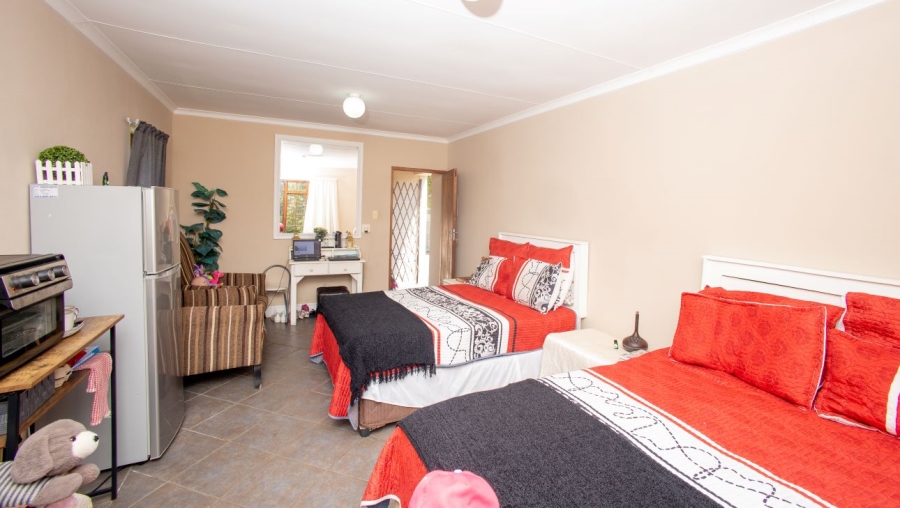 5 Bedroom Property for Sale in Nahoon Eastern Cape